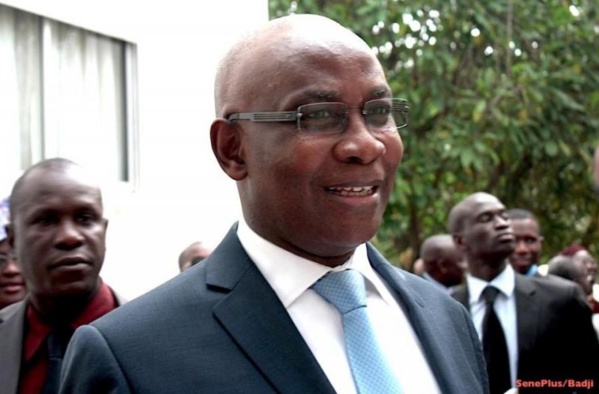 Les élèves-maîtres sur l'annulation de la décision de Serigne Mbaye Thiam : "Une faute professionnelle grave, une négligence coupable, un sabotage..." Les élèves-maîtres sur l'annulation de la décision de Serigne Mbaye Thiam : "Une faute professionnelle grave, une négligence coupable, un sabotage..."