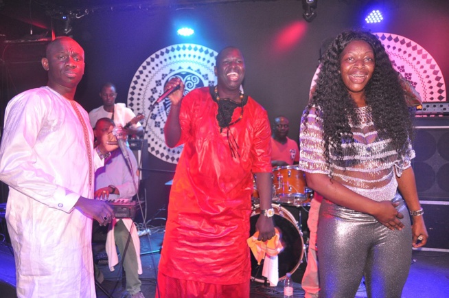 Lundi au Baramundi: Pape Diouf toujours copié mais jamais égalé! Lundi au Baramundi: Pape Diouf toujours copié mais jamais égalé!