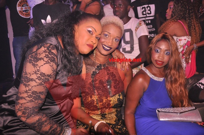 En images: Quand la Sénégalaise de Suisse Bébé Séne fête son anniversaire chez Pape Diouf. En images: Quand la Sénégalaise de Suisse Bébé Séne fête son anniversaire chez Pape Diouf.