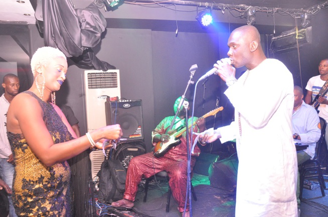 En images: Quand la Sénégalaise de Suisse Bébé Séne fête son anniversaire chez Pape Diouf. En images: Quand la Sénégalaise de Suisse Bébé Séne fête son anniversaire chez Pape Diouf.