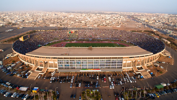 Morcellement du parking du stade LSS : L’Etat perd plus de 20 millions de FCfa par jour Morcellement du parking du stade LSS : L’Etat perd plus de 20 millions de FCfa par jour