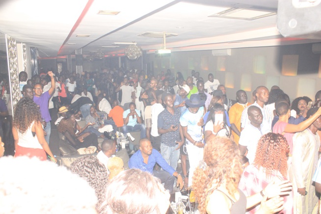 21 IMAGES: Dans la chaleur du Baramundi avec Pape Diouf qui vous donne rendez-vous ce mercredi 07 octobre en soirée spéciale "SARGAL LES LIONNES DU BASKET" Championnes d'AFRIQUE. 21 IMAGES: Dans la chaleur du Baramundi avec Pape Diouf qui vous donne rendez-vous ce mercredi 07 octobre en soirée spéciale "SARGAL LES LIONNES DU BASKET" Championnes d'AFRIQUE.