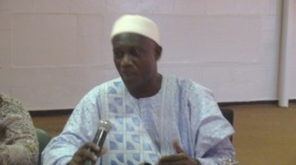 Serigne Mbacké Ndiaye pousse Macky Sall au "wax waxeet": "L’organisation d’un référendum n’est pas pertinente dans la situation économique actuelle du pays” Serigne Mbacké Ndiaye pousse Macky Sall au "wax waxeet": "L’organisation d’un référendum n’est pas pertinente dans la situation économique actuelle du pays”
