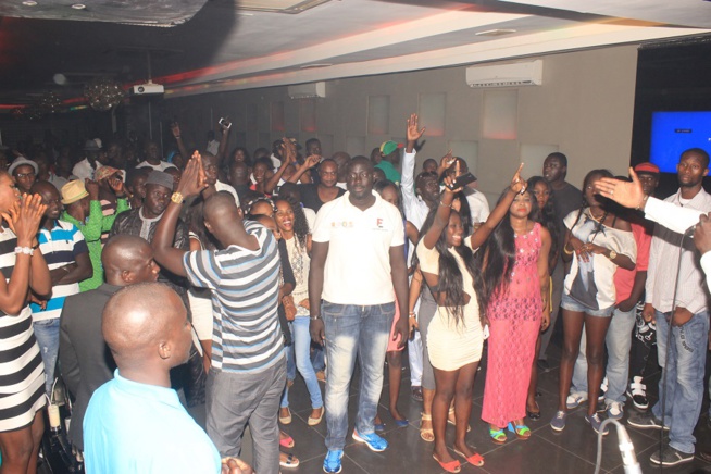 En images revivez la soirée spéciale "SARGAL LES LIONNES DU BASKET" avec Pape Diouf & la génération consciente au Baramundi ce mercredi. En images revivez la soirée spéciale "SARGAL LES LIONNES DU BASKET" avec Pape Diouf & la génération consciente au Baramundi ce mercredi.