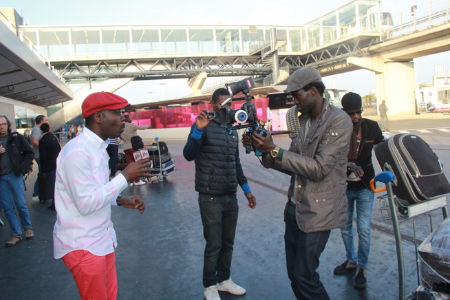 21PHOTOS: Les premiéres images de la diva Coumba Gawlo et son groupe à Paris pour ses 25 ans de carrières ce samedi 10 octobre au Dock Haussan 21PHOTOS: Les premiéres images de la diva Coumba Gawlo et son groupe à Paris pour ses 25 ans de carrières ce samedi 10 octobre au Dock Haussan