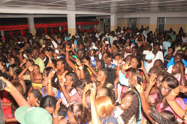 Quand Pape Diouf impose sa force à la nuit du "Saloum". Revivez les temps forts. Quand Pape Diouf impose sa force à la nuit du "Saloum". Revivez les temps forts.