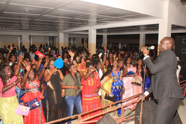 Quand Pape Diouf impose sa force à la nuit du "Saloum". Revivez les temps forts. Quand Pape Diouf impose sa force à la nuit du "Saloum". Revivez les temps forts.