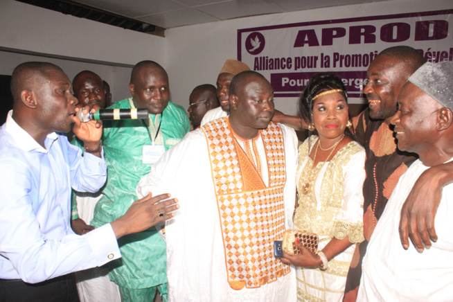 Quand Pape Diouf impose sa force à la nuit du "Saloum". Revivez les temps forts. Quand Pape Diouf impose sa force à la nuit du "Saloum". Revivez les temps forts.