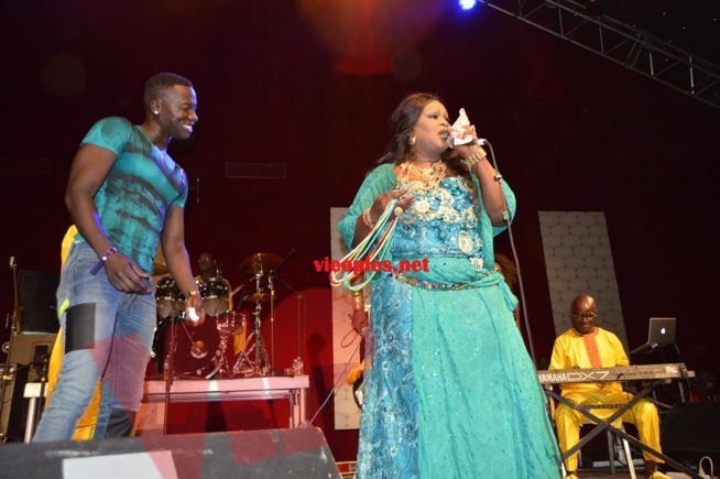 Ngoné Ndiaye Guéweul chauffe le Dock Haussman . Ngoné Ndiaye Guéweul chauffe le Dock Haussman .