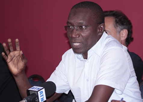 Drame de Mina: Me Amadou Sall tance le régime de Macky Sall Drame de Mina: Me Amadou Sall tance le régime de Macky Sall