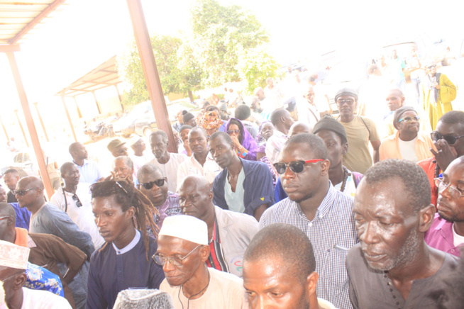 Quelques images de la levée du corps de l'artiste Moussa Ngom. Quelques images de la levée du corps de l'artiste Moussa Ngom.