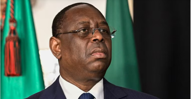 Sénégal: 1 000 milliards FCfa retrouvés dans le compte bancaire d’un dignitaire du régime précédent Sénégal: 1 000 milliards FCfa retrouvés dans le compte bancaire d’un dignitaire du régime précédent