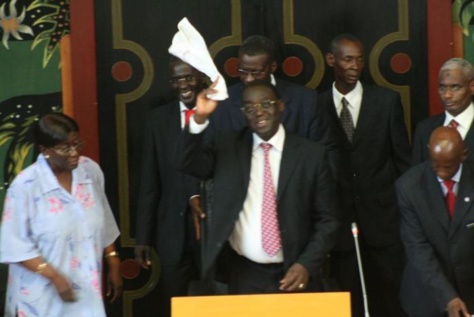 Présidence de l'Assemblée nationale: Moustapha Niasse rempile Présidence de l'Assemblée nationale: Moustapha Niasse rempile