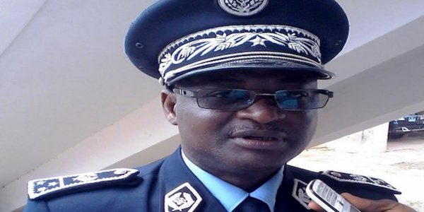 Police nationale: Anna Sémou Faye débarquée, Oumar Maal nouveau DGPN Police nationale: Anna Sémou Faye débarquée, Oumar Maal nouveau DGPN