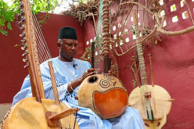 Ablaye Cissoko, le virtuose de la kora, élevé comme chevalier des arts et lettres de la France Ablaye Cissoko, le virtuose de la kora, élevé comme chevalier des arts et lettres de la France