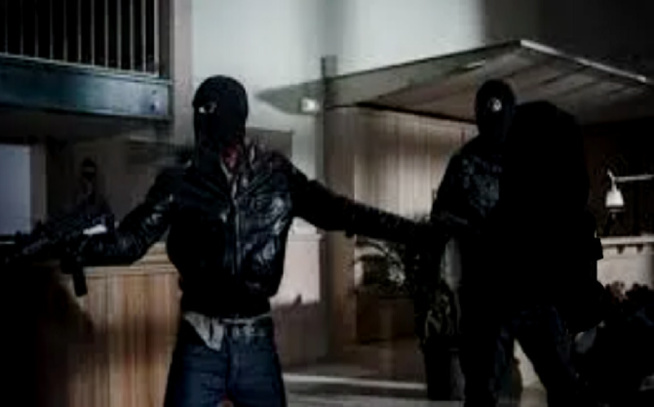 Cambriolage à Diouloulou : Le lycée et le CEM saccagés par des individus non identifiés Cambriolage à Diouloulou : Le lycée et le CEM saccagés par des individus non identifiés