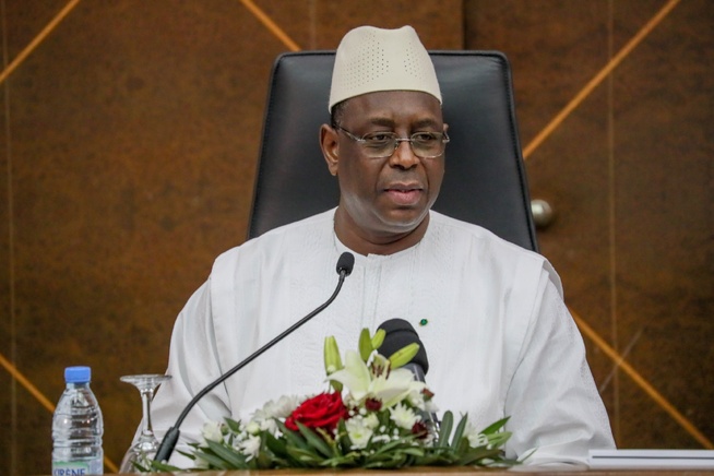 Décès de Mamadou Moustapha Ba: Les condoléances du Président Macky SALL Décès de Mamadou Moustapha Ba: Les condoléances du Président Macky SALL