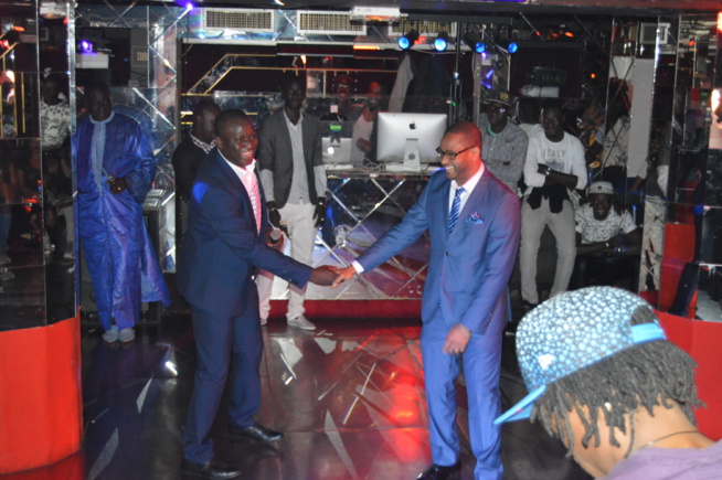 Quand Dj Rakhou Prod fête souffle une bougie de plus: Le Titan Club de Paris chauffe. Revivez les moments forts. Quand Dj Rakhou Prod fête souffle une bougie de plus: Le Titan Club de Paris chauffe. Revivez les moments forts.