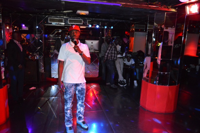 Quand Dj Rakhou Prod fête souffle une bougie de plus: Le Titan Club de Paris chauffe. Revivez les moments forts. Quand Dj Rakhou Prod fête souffle une bougie de plus: Le Titan Club de Paris chauffe. Revivez les moments forts.