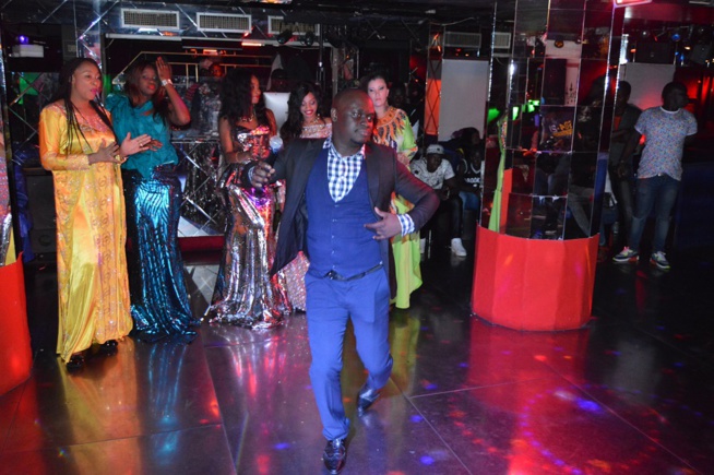 Quand Dj Rakhou Prod fête souffle une bougie de plus: Le Titan Club de Paris chauffe. Revivez les moments forts. Quand Dj Rakhou Prod fête souffle une bougie de plus: Le Titan Club de Paris chauffe. Revivez les moments forts.