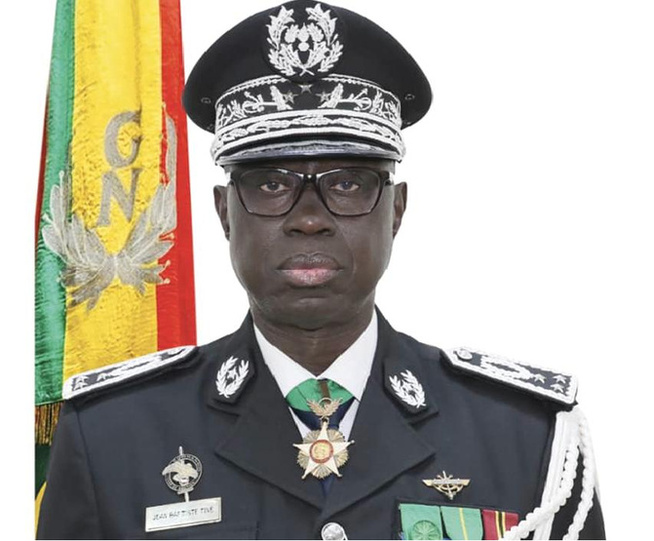 Portrait Général Jean-Baptiste Tine Ministre de l’intérieur : Un soldat dans l’âme, un métronome de la sécurité Portrait Général Jean-Baptiste Tine Ministre de l’intérieur : Un soldat dans l’âme, un métronome de la sécurité