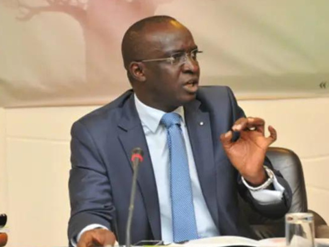 L’État sénégalais confond un homme de 81 ans à Mamadou Moustapha Ba, ancien Ministre des Finances L’État sénégalais confond un homme de 81 ans à Mamadou Moustapha Ba, ancien Ministre des Finances