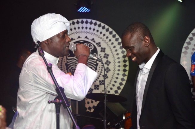 Anniversaire Packo Prod: Pape Diouf et la génération consciente chauffent le Baramundi. Revivez les images. Anniversaire Packo Prod: Pape Diouf et la génération consciente chauffent le Baramundi. Revivez les images.