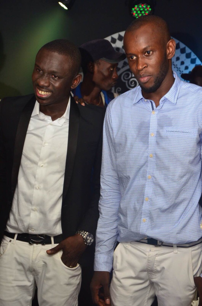 Anniversaire Packo Prod: Pape Diouf et la génération consciente chauffent le Baramundi. Revivez les images. Anniversaire Packo Prod: Pape Diouf et la génération consciente chauffent le Baramundi. Revivez les images.