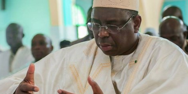 Tamkharit oblige, Macky offre 371 bœufs aux mosquées Tamkharit oblige, Macky offre 371 bœufs aux mosquées