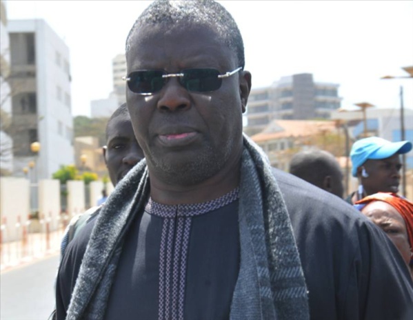 Babacar Gaye : "La majorité infiltre l'opposition avec des "Cheval de Troie" qui, de l'intérieur, vont la noyauter et la casser" Babacar Gaye : "La majorité infiltre l'opposition avec des "Cheval de Troie" qui, de l'intérieur, vont la noyauter et la casser"