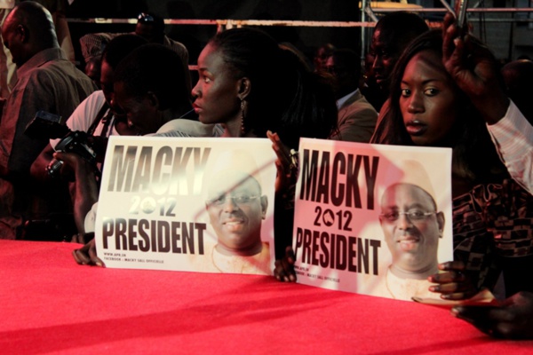 La coalition « Les Républicains, Domou Rewmi » portée sur les fonts baptismaux : Macky 2012 vole en éclats La coalition « Les Républicains, Domou Rewmi » portée sur les fonts baptismaux : Macky 2012 vole en éclats