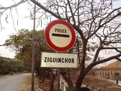 Ziguinchor: Une nouvelle monnaie mise en circulation, le contrefacteur arrêté Ziguinchor: Une nouvelle monnaie mise en circulation, le contrefacteur arrêté