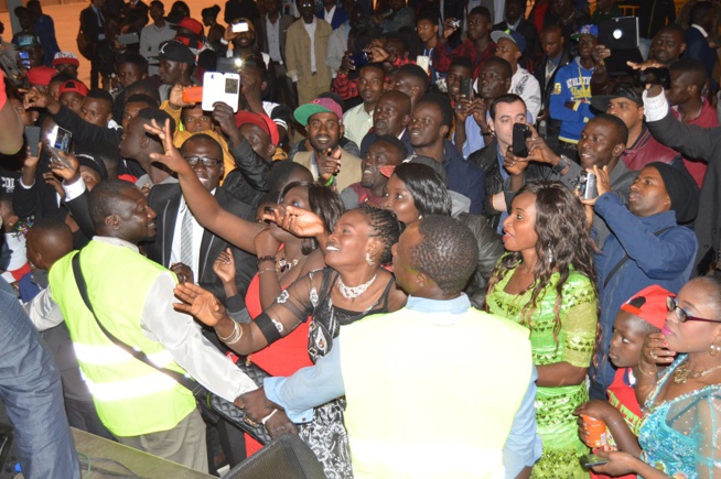 Barcelone; Pape Diouf et la génération consciente explose Martorelle avec l'association "Oudiadial" des ressortissants Casaçais d'Espagne. Barcelone; Pape Diouf et la génération consciente explose Martorelle avec l'association "Oudiadial" des ressortissants Casaçais d'Espagne.