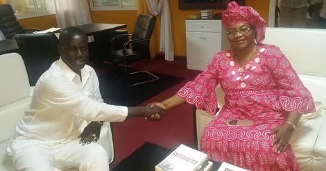 Quand Malick Gackou reçoit Aida Mbodj pour lui apporter son soutien Quand Malick Gackou reçoit Aida Mbodj pour lui apporter son soutien