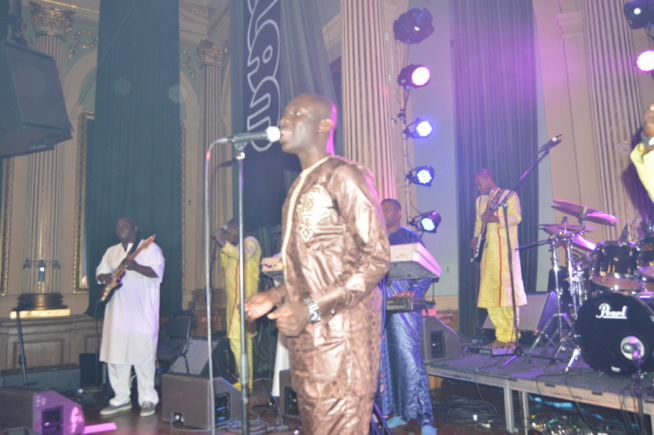 En direct: Festival Selam à Stockolm, Pape Diouf et la génération consciente explose le Nallen à guichet fermé. En direct: Festival Selam à Stockolm, Pape Diouf et la génération consciente explose le Nallen à guichet fermé.