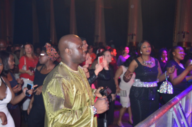 VIDEO: Le show des Suédoises sur scéne au Festival de Selam à Stockolm avec Pape Diouf. Regardez VIDEO: Le show des Suédoises sur scéne au Festival de Selam à Stockolm avec Pape Diouf. Regardez