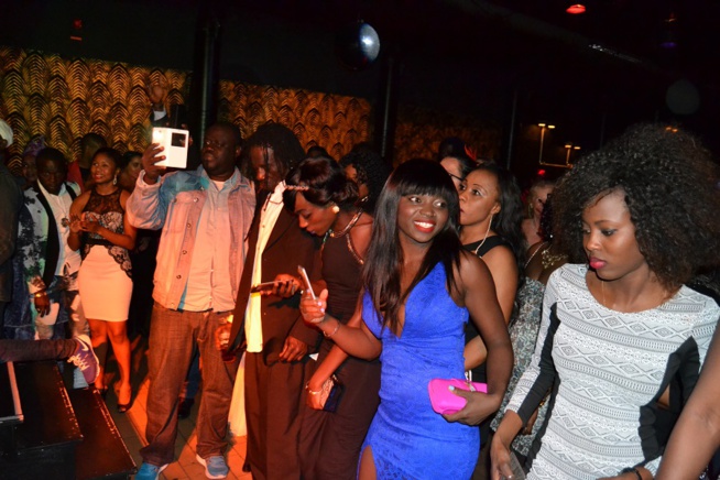 Après la réussite du festival Selam à Stockolm, Pape Diouf explose Malmo le samedi 31 Octobre avant le Rakajou de Hambourg ce samedi 08 Novembre. Après la réussite du festival Selam à Stockolm, Pape Diouf explose Malmo le samedi 31 Octobre avant le Rakajou de Hambourg ce samedi 08 Novembre.