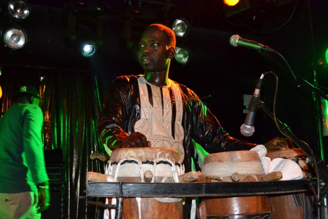 Après la réussite du festival Selam à Stockolm, Pape Diouf explose Malmo le samedi 31 Octobre avant le Rakajou de Hambourg ce samedi 08 Novembre. Après la réussite du festival Selam à Stockolm, Pape Diouf explose Malmo le samedi 31 Octobre avant le Rakajou de Hambourg ce samedi 08 Novembre.