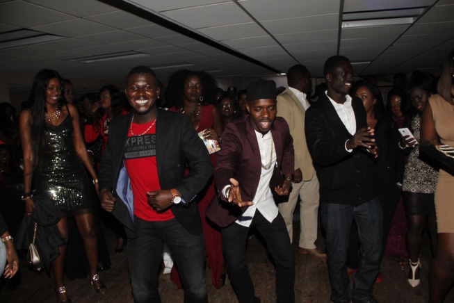 21IMAGES: Après Youssou Ndour, Mbaye Dieye Faye impose sa loi à New York. Regardez.
