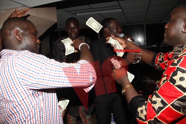 Griff Sougou l'épicurien Sénégalais de New York dans ses oeuvres. Griff Sougou l'épicurien Sénégalais de New York dans ses oeuvres.