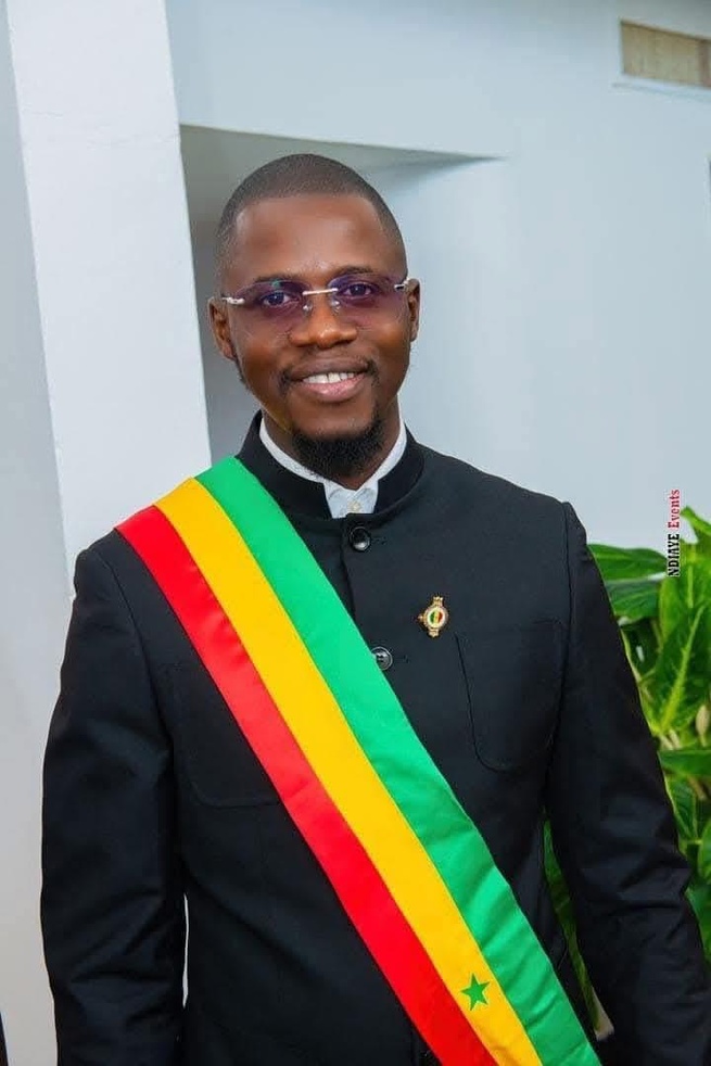 🔴 Babacar NDIAYE démissionne de son poste à la Primature du Sénégal 🔴 Babacar NDIAYE démissionne de son poste à la Primature du Sénégal