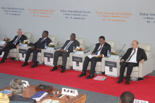 Le Président Sall sur l’arrestation des Imams pour apologie au terrorisme : « Nous ne saurions tolérer, pour des raisons politiciennes, un certain type de discours » Le Président Sall sur l’arrestation des Imams pour apologie au terrorisme : « Nous ne saurions tolérer, pour des raisons politiciennes, un certain type de discours »