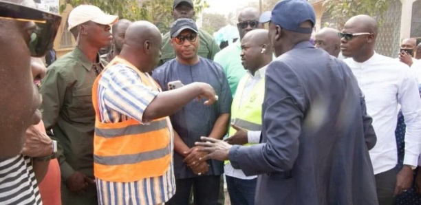 La Police bloque une visite de chantier et l’accès à l’Hôtel de Ville de Dakar interdit : une tentative inacceptable de déstabilisation La Police bloque une visite de chantier et l’accès à l’Hôtel de Ville de Dakar interdit : une tentative inacceptable de déstabilisation
