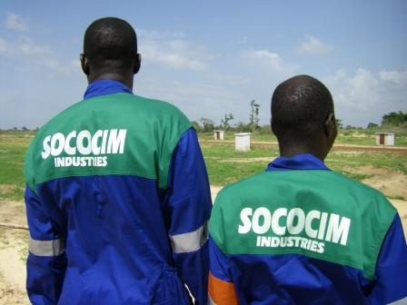 Occupation illégale de terrain appartenant à autrui et destruction de bornes : 359 personnes portent plainte conte de DG de la Sococim Occupation illégale de terrain appartenant à autrui et destruction de bornes : 359 personnes portent plainte conte de DG de la Sococim