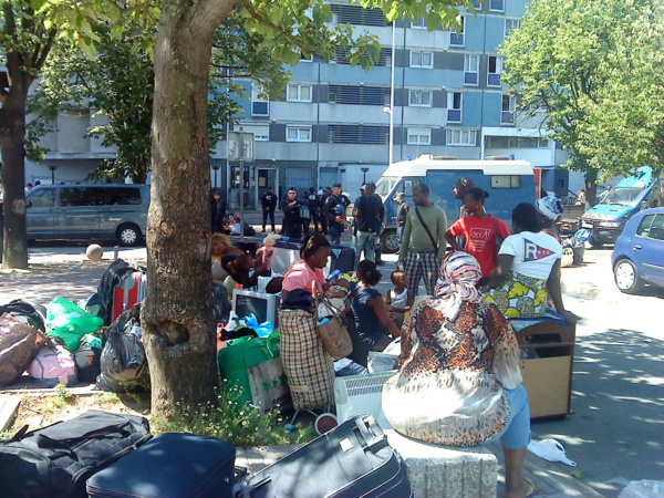 Affaire du bailleur qui a jeté son locataire à la rue à la Sodida : Une autre plainte plane sur la tête de Alé Seck pour coups et blessures volontaires Affaire du bailleur qui a jeté son locataire à la rue à la Sodida : Une autre plainte plane sur la tête de Alé Seck pour coups et blessures volontaires