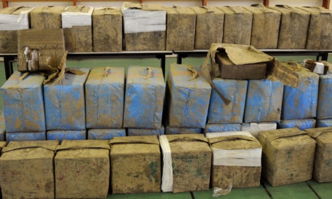 Opération de saisie de drogue par la gendarmerie : 5 personnes arrêtées avec plus d’une tonne de cannabis Opération de saisie de drogue par la gendarmerie : 5 personnes arrêtées avec plus d’une tonne de cannabis