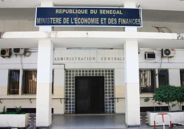 Indemnisations des victimes des manifestations et coût des législatives : les chiffres clés du projet de LFR 2024 Indemnisations des victimes des manifestations et coût des législatives : les chiffres clés du projet de LFR 2024