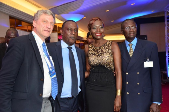 LA DIVA A LA VOIX D’OR DANS TOUS SES ETATS LA DIVA A LA VOIX D’OR DANS TOUS SES ETATS