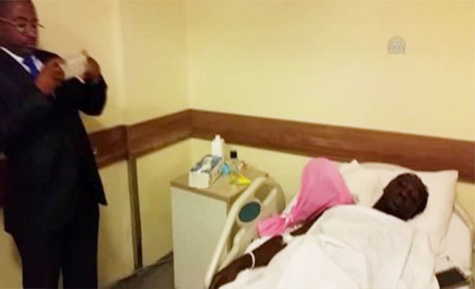Turquie : Un Sénégalais balancé du troisième étage d'un bureau de poste par trois gaillards Turquie : Un Sénégalais balancé du troisième étage d'un bureau de poste par trois gaillards