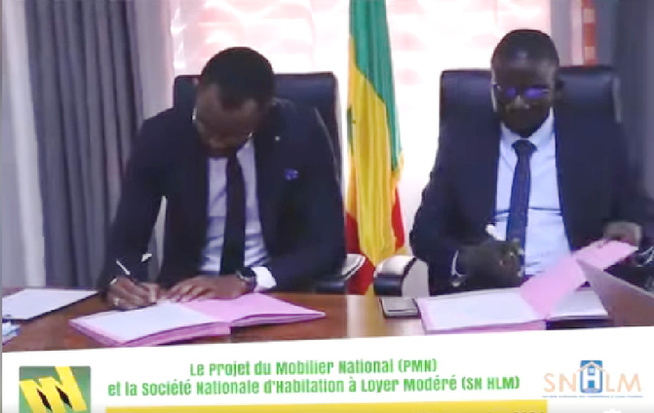 Signature de partenariat entre le Projet Mobilier National et la SN HLM : un nouvel élan pour valoriser l’artisanat sénégalais Signature de partenariat entre le Projet Mobilier National et la SN HLM : un nouvel élan pour valoriser l’artisanat sénégalais